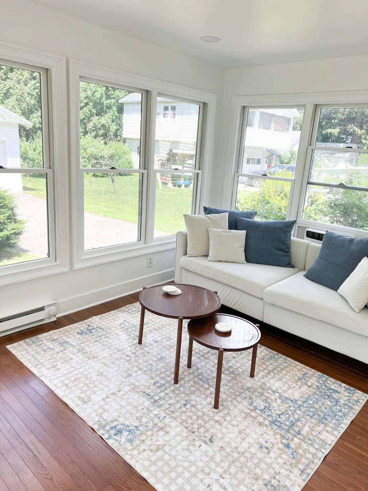 Classic Family Home Walkable and Dog Friendly - Photo 9