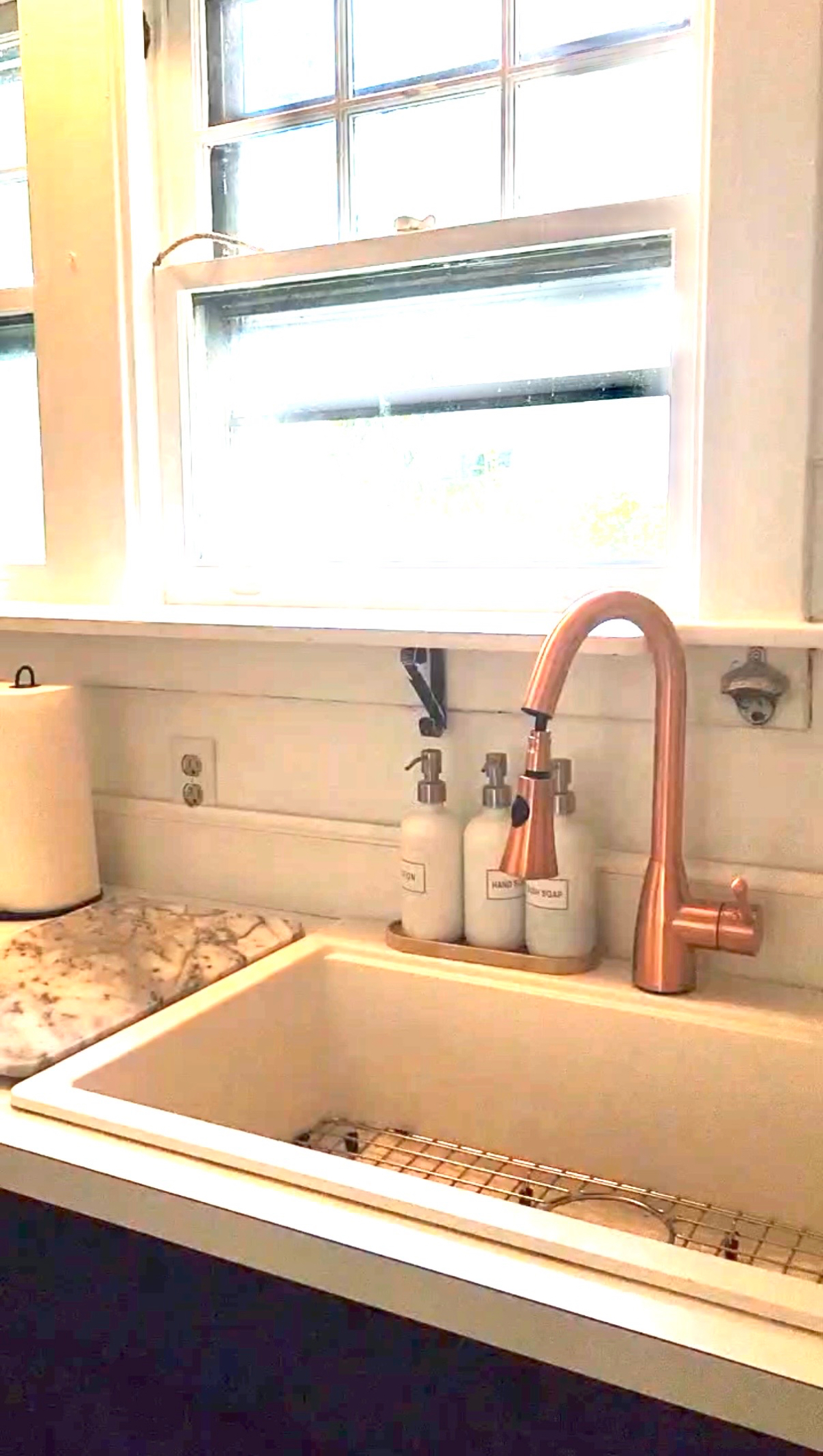 Classic Family Home Walkable and Dog Friendly - Photo 12