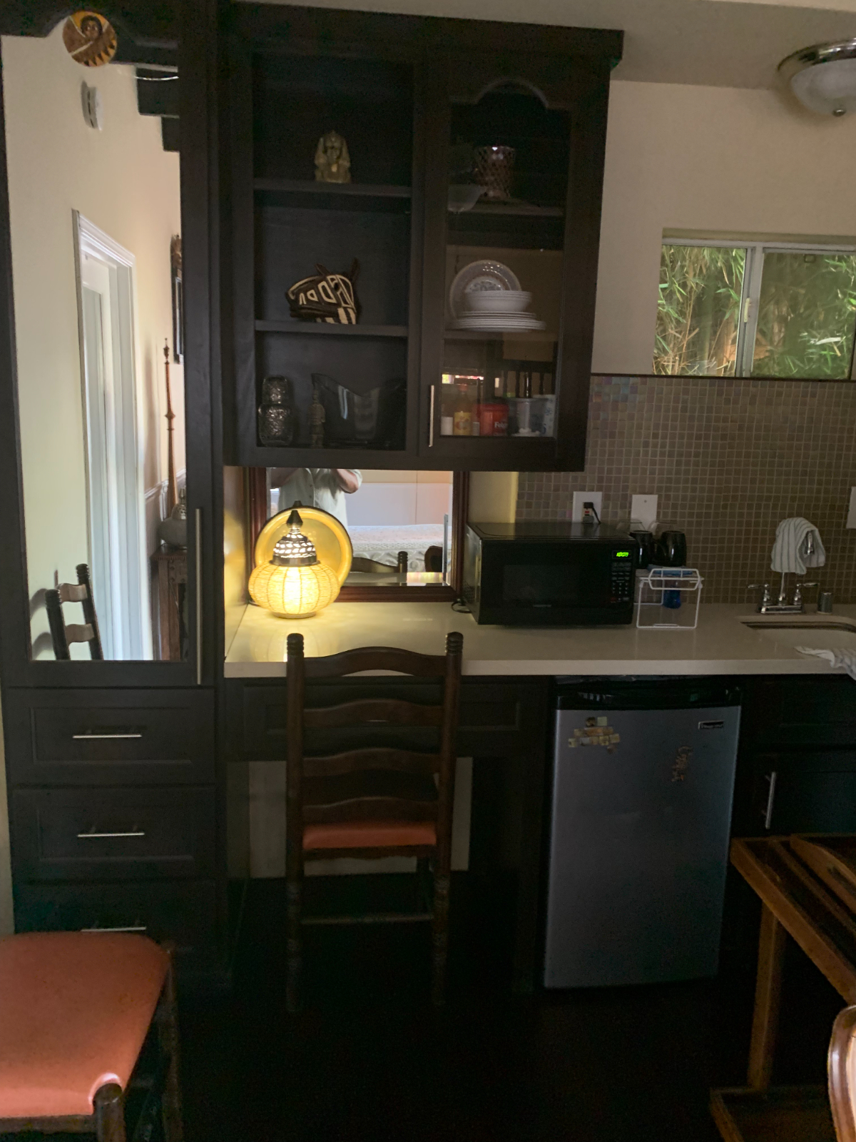 Cozy Urban Studio in the Heart of South Central Los Angeles - Photo 3