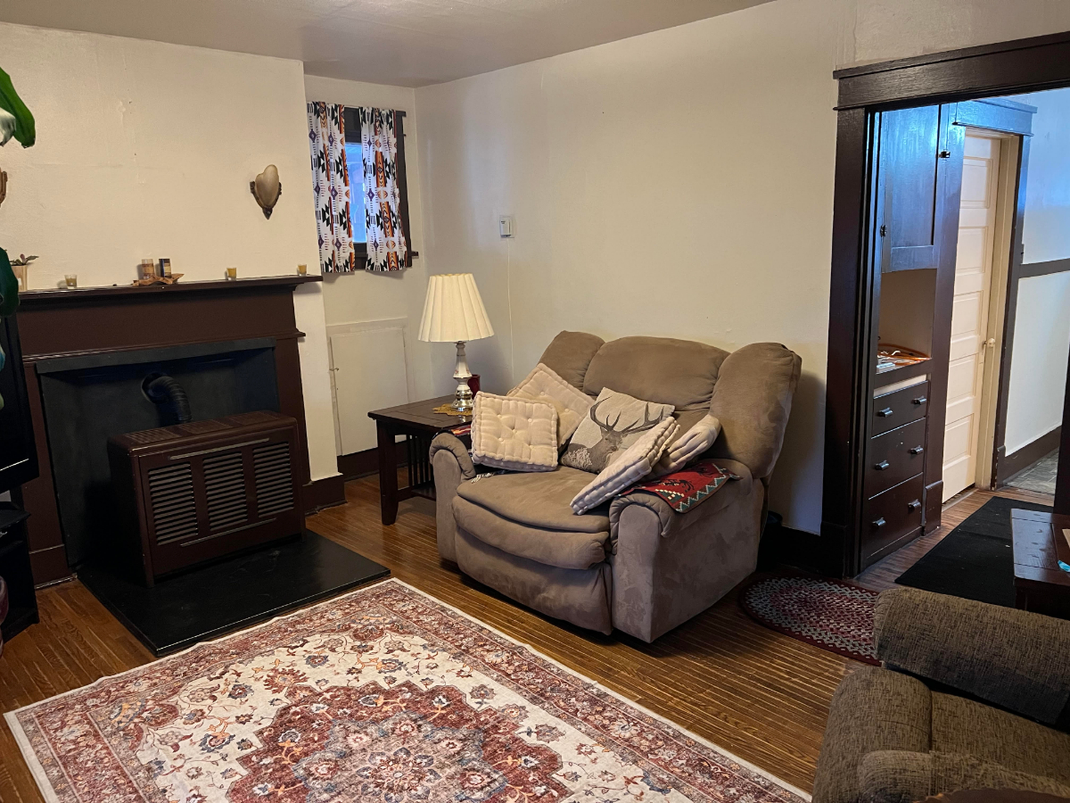 Beautiful Furnished One-Bedroom Retreat in Downtown Lander, Wyoming - Photo 5