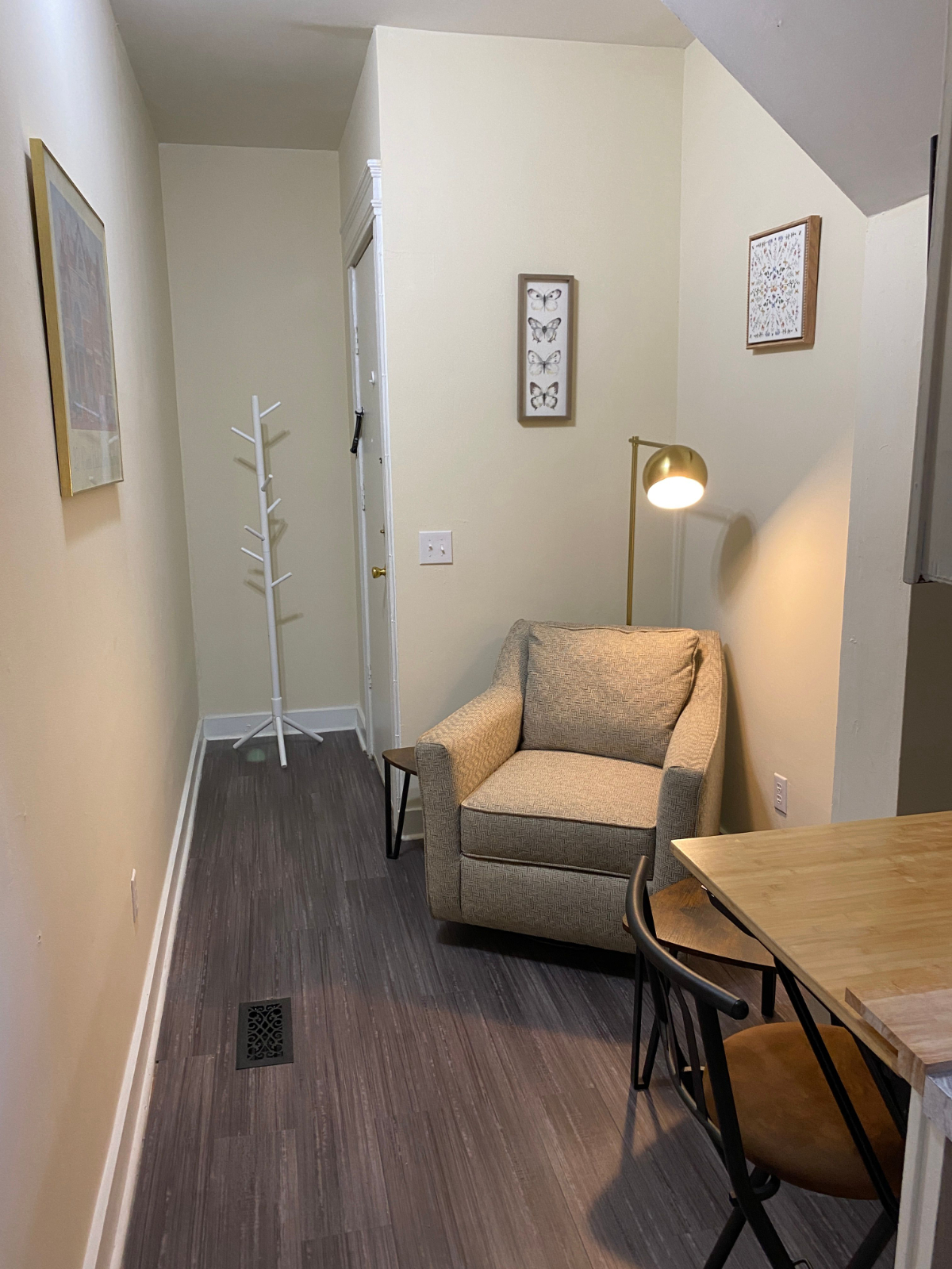 Two Room Studio minutes from Rochester Hospitals--17B Hanna Place - Photo 4