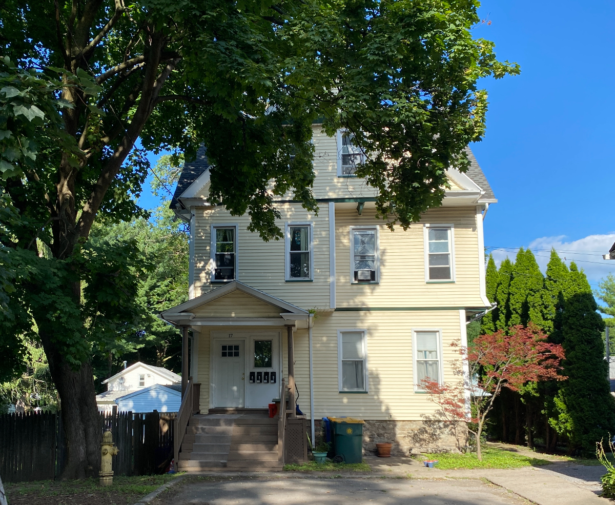 Two Room Studio minutes from Rochester Hospitals--17B Hanna Place - Photo 10