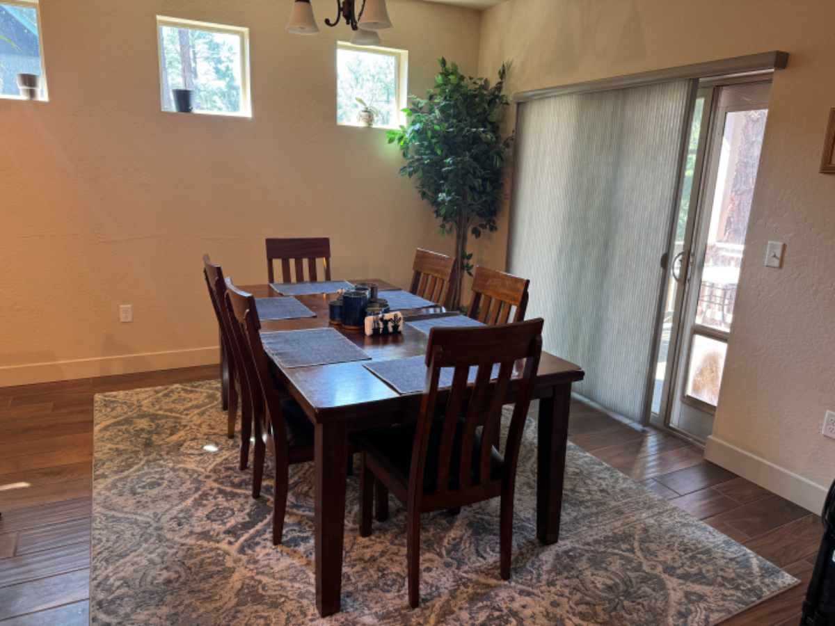 Flagstaff Forest Haven - Cozy Room in Serene Wooded Neighborhood, Setting Near Town Comforts - Photo 4