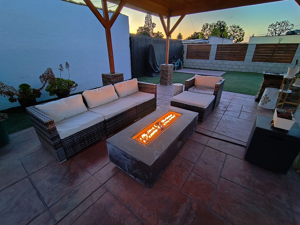 Excellent Guest Studio Apartment, Great Backyard, Quiet Neighborhood - Photo 1