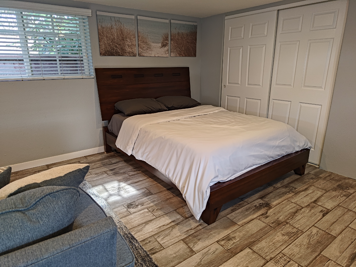 Excellent Guest Studio Apartment, Great Backyard, Quiet Neighborhood - Photo 6
