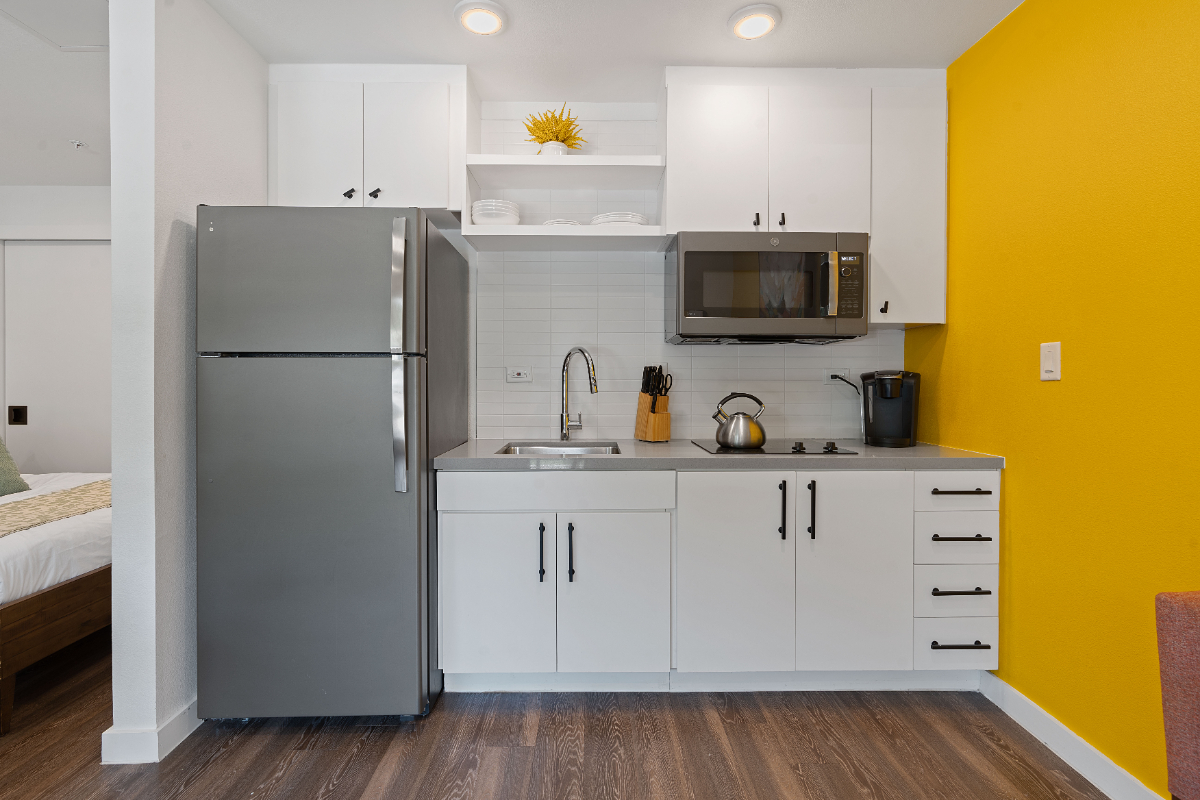 Cozy DT ATX Studio | Mins to Rainey St | Patio - Photo 10