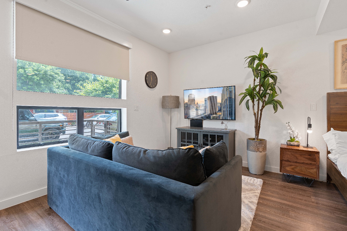 Cozy DT ATX Studio | Mins to Rainey St | Patio - Photo 11