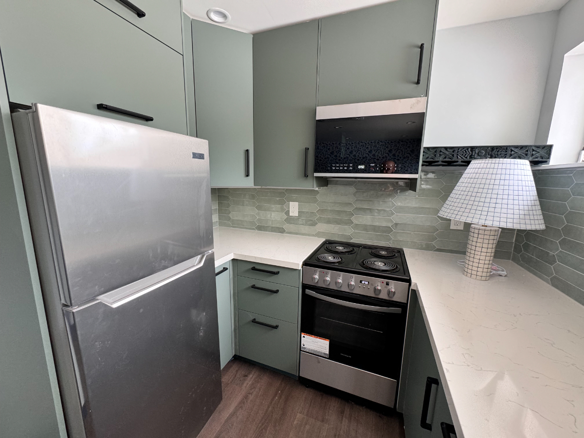 Brand New Adorable Casita in Safe Neighborhood Near Downtown Phoenix - Photo 3