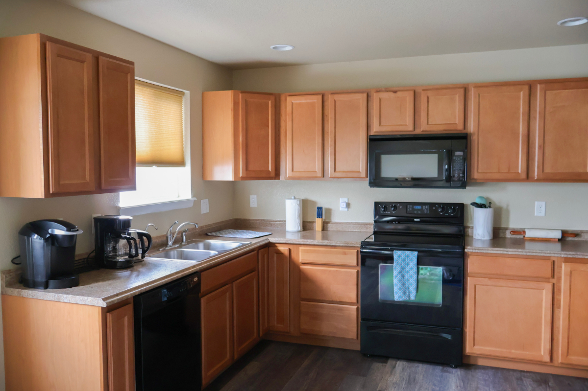 Comfortable Duplex, 3b2.5bath - Photo 3