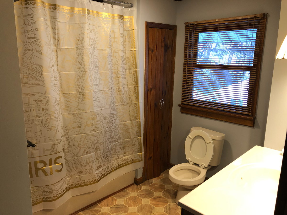 Baseball Bungalow - Photo 11