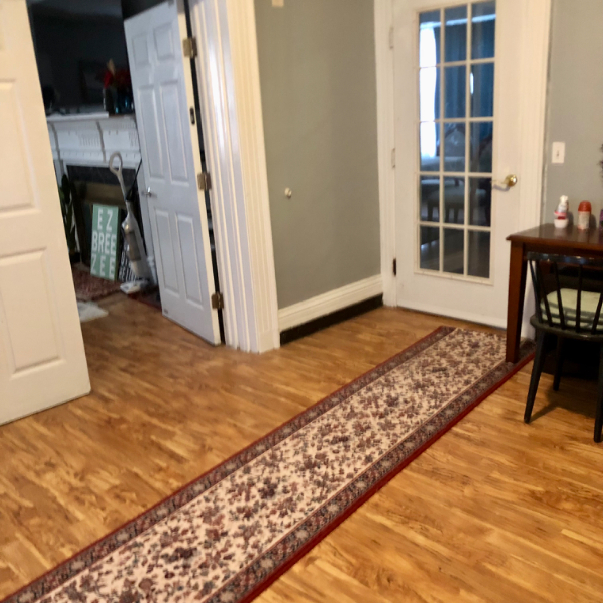 This beautiful Cozy home with 4 bedrooms 2 baths is available for individual room rental. 5 min driv - Photo 6