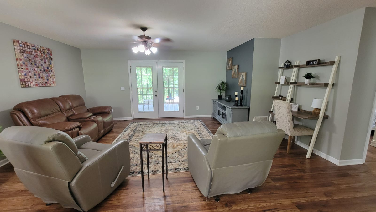 Inviting Bedroom in Villa Rica, Georgia