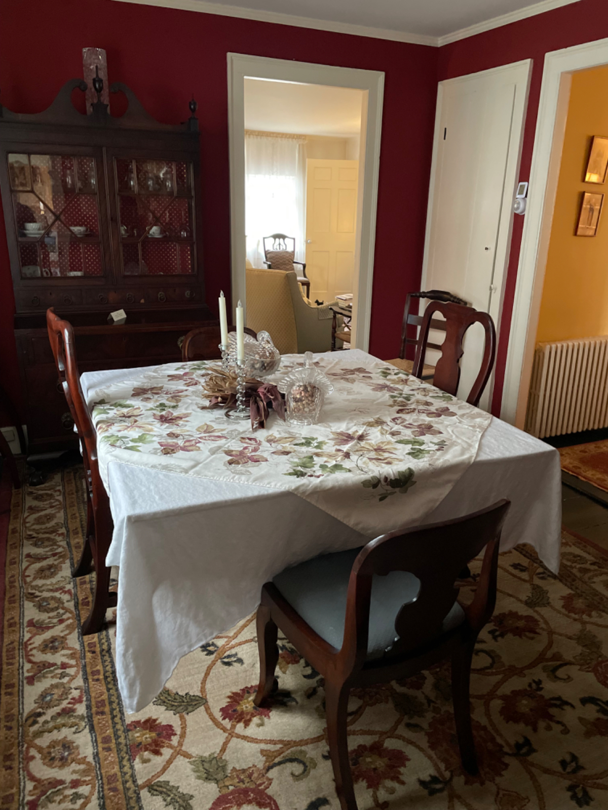 Warm, Cozy Home Near Hospital - Photo 6