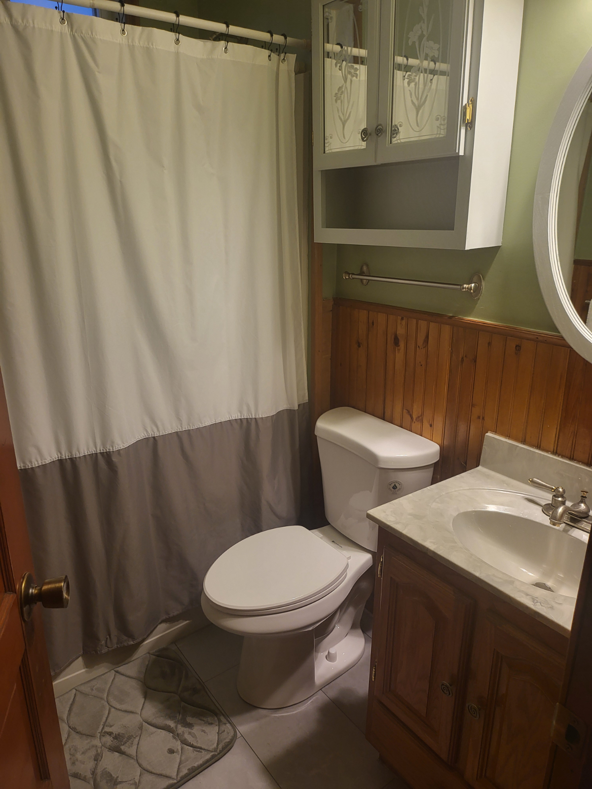 Private Lower Unit in South Buffalo - Photo 1