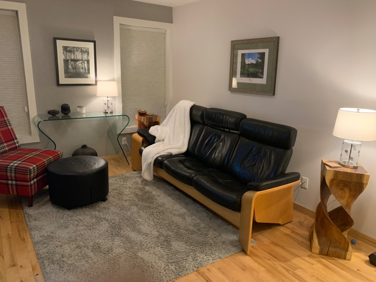 City Proper Downtown Apartment - Photo 3