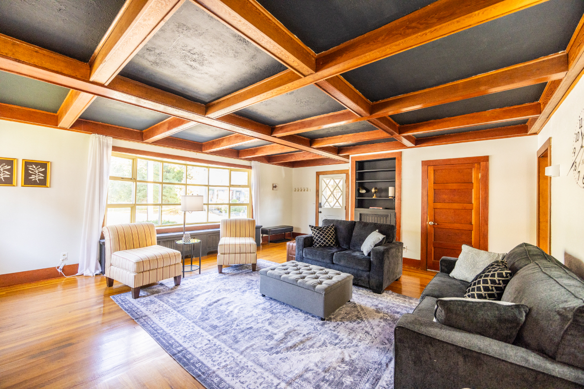 Home in the heart of Saratoga Springs - Photo 3