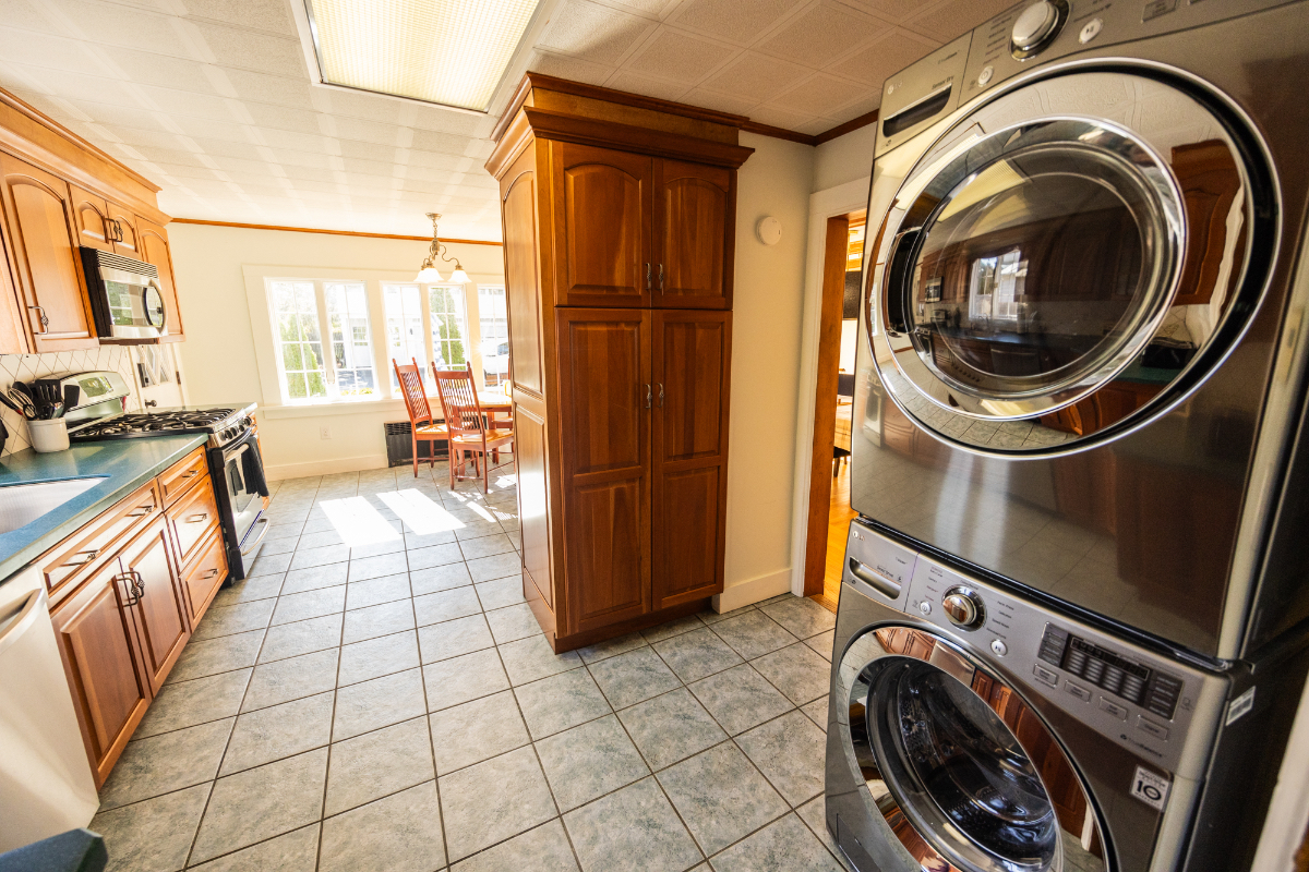 Home in the heart of Saratoga Springs - Photo 5