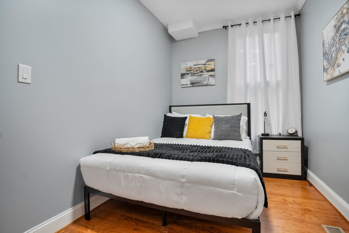 4BR Luxury Capitol Hill Townhouse - Photo 6