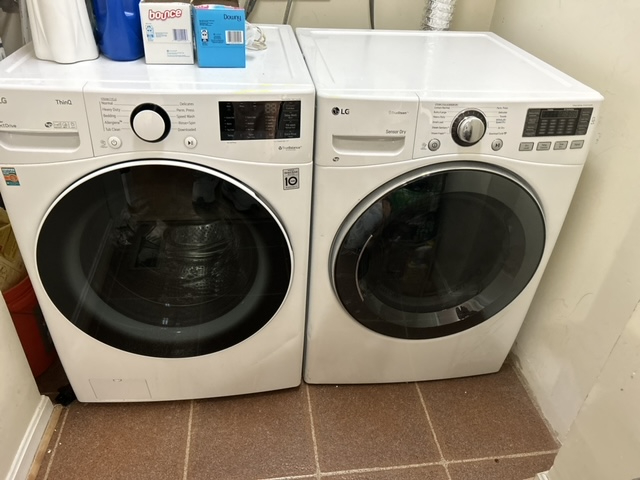 Room w/Bath  near Medstar, Children's  & VA Hosp. - Photo 7