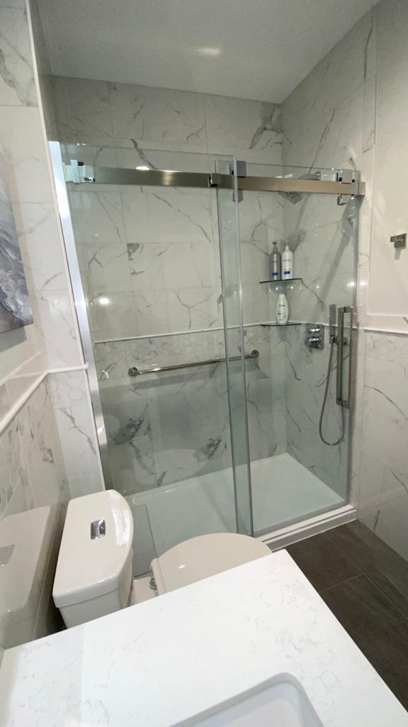1-BdRm Fully furnished with spectacular marine views - Photo 5