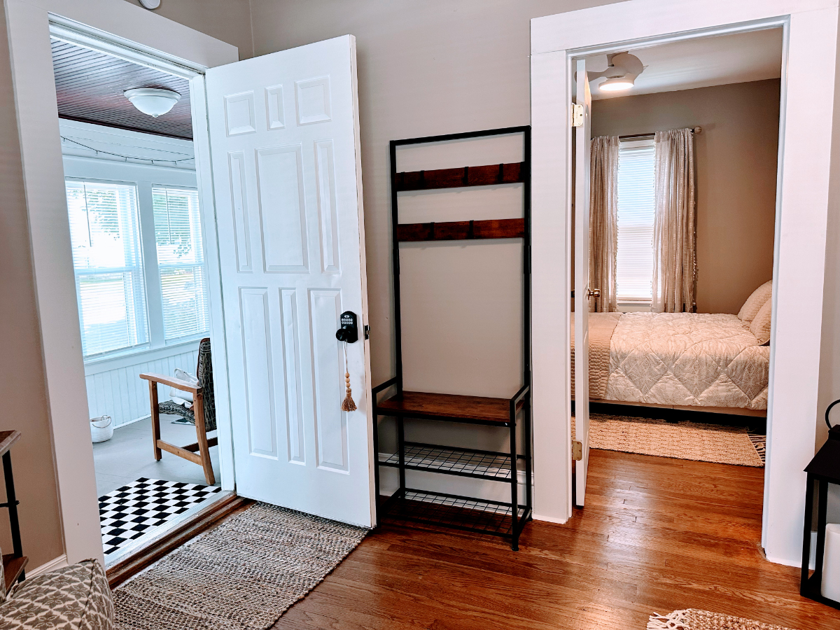 Cozy Home, close to hospitals - Photo 3