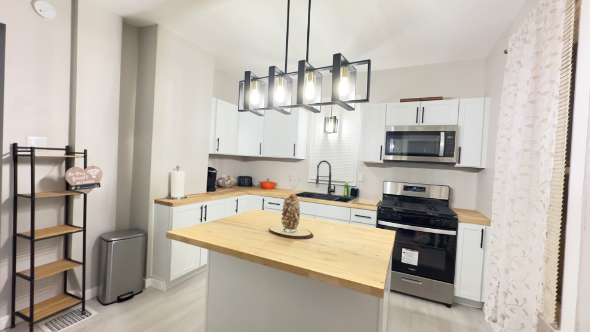 2mins from Hospital - Private room, fully furnished, free wifi, washer and dryer onsite, shareable d - Photo 11
