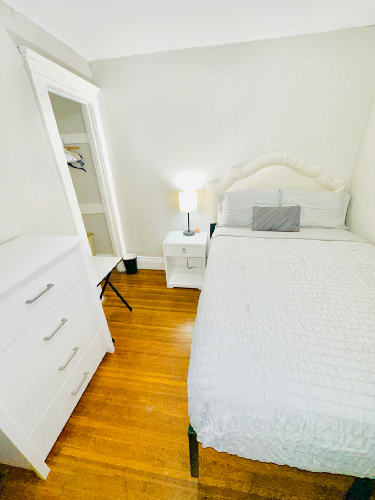 2mins from Hospital - Private room, fully furnished, free wifi, washer and dryer onsite, shareable d - Photo 3