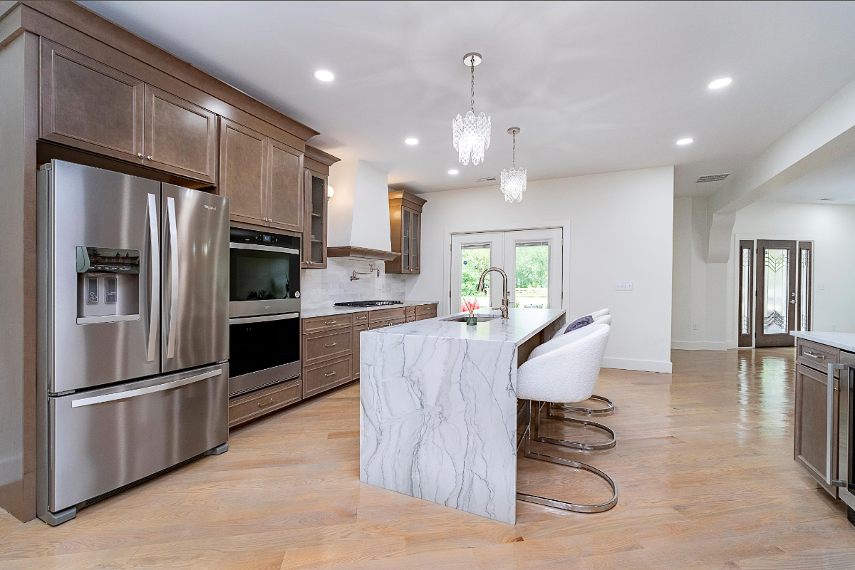 Entire New Home near Downtown Indy - Photo 10