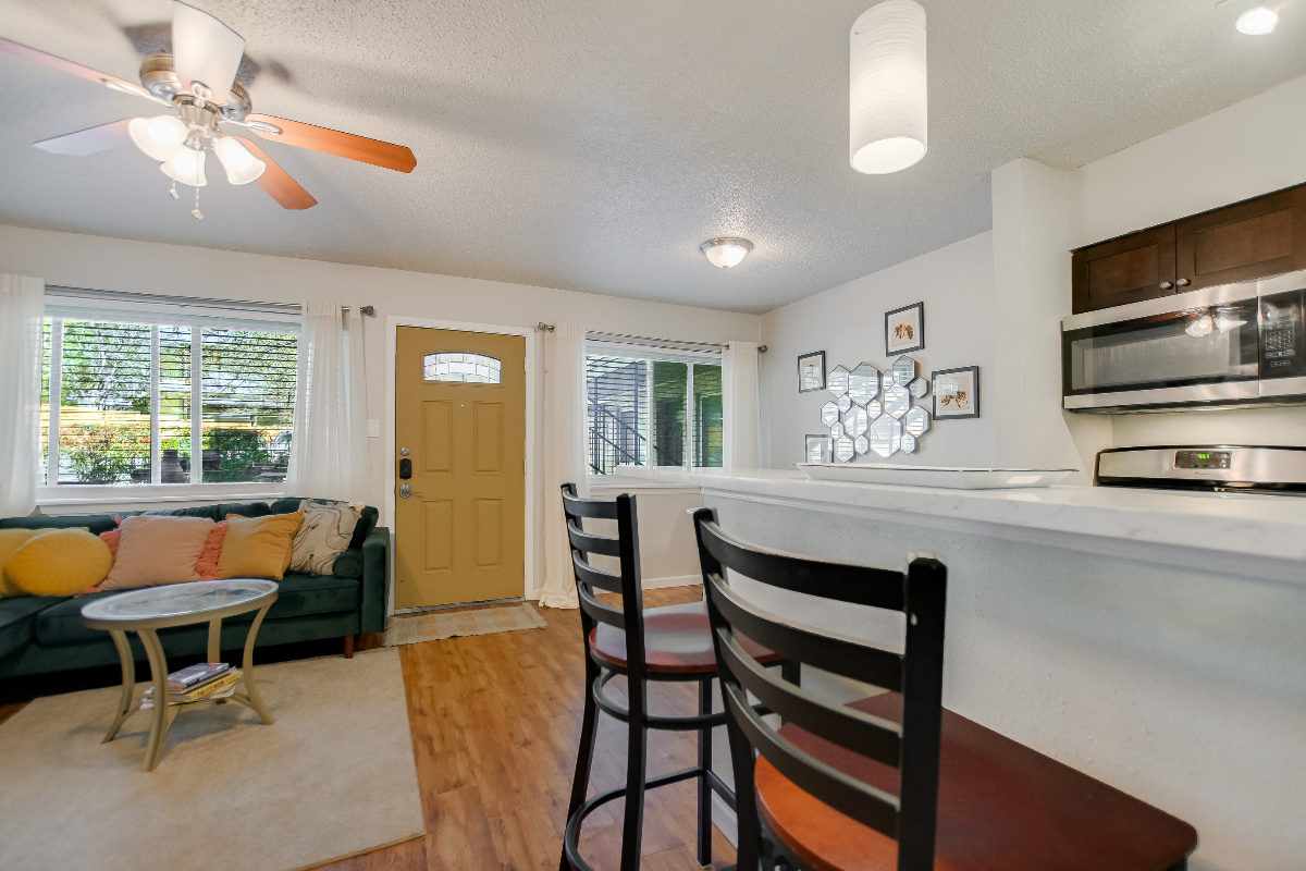 Travis Heights Condo - Photo 4