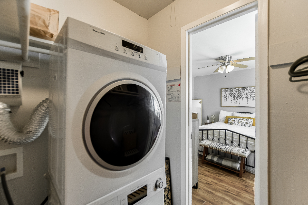 Travis Heights Condo - Photo 10
