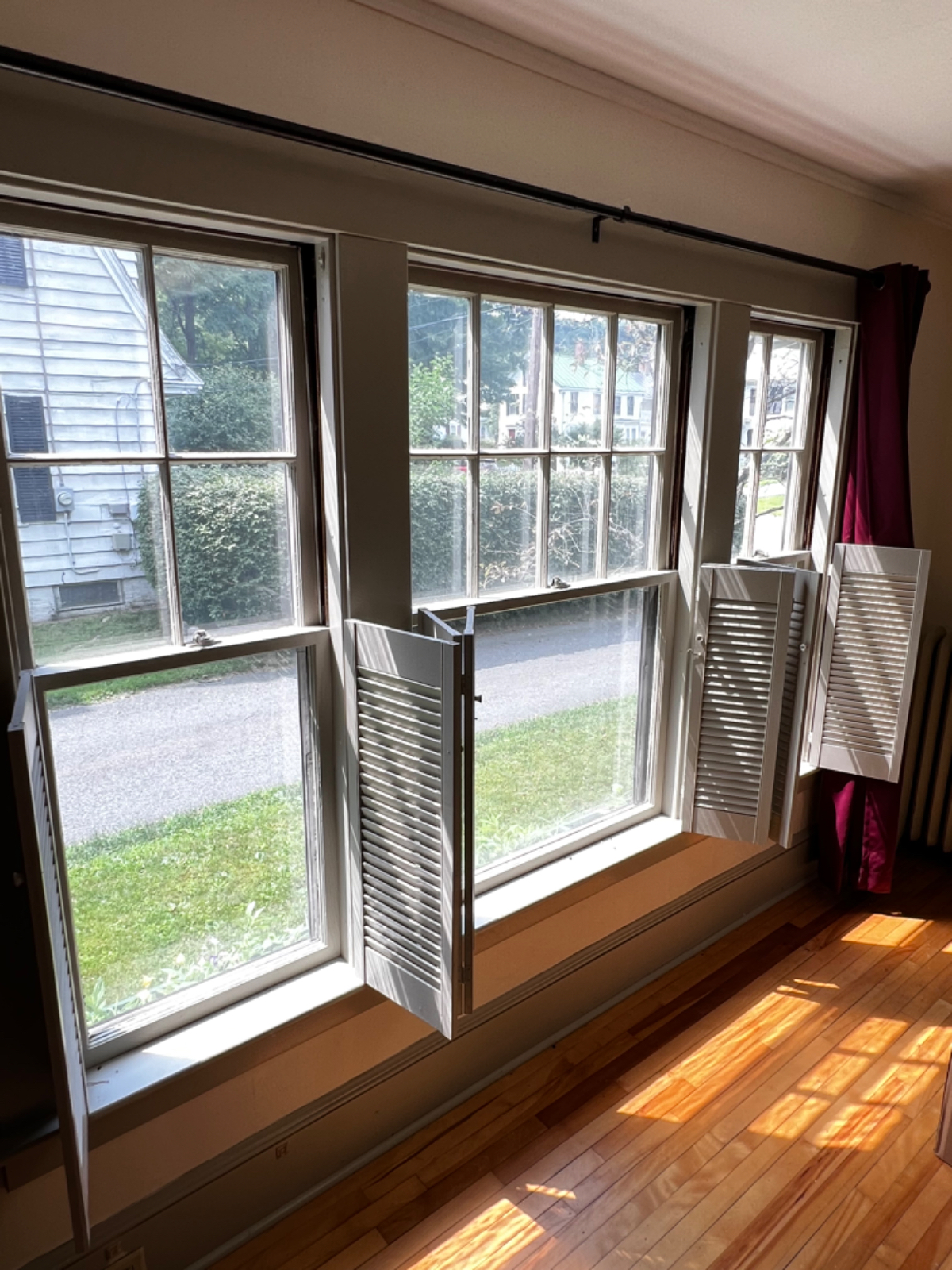 Downtown Brattleboro GREAT Neighborhood RENOVATED 1 bedroom, 700 feet to Town Center - Photo 2