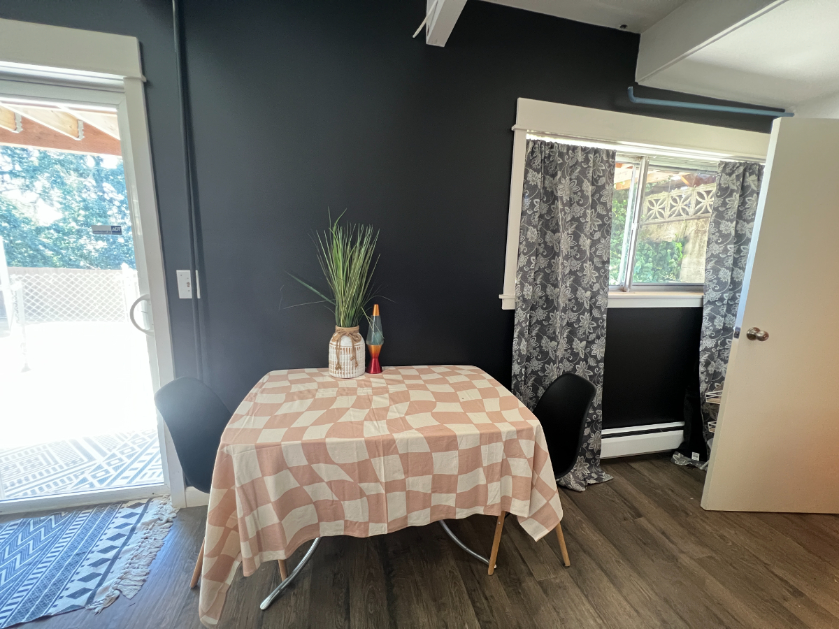 Waterview Basement Studio - Photo 3