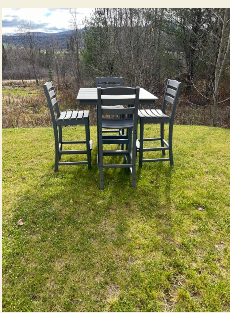 Spacious, second-floor apartment, 25min from local hospital, MTB  trails, and ski resort.  Access to - Photo 10