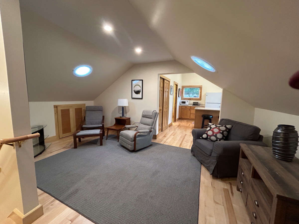 67 LHP, Apt. B - Photo 3