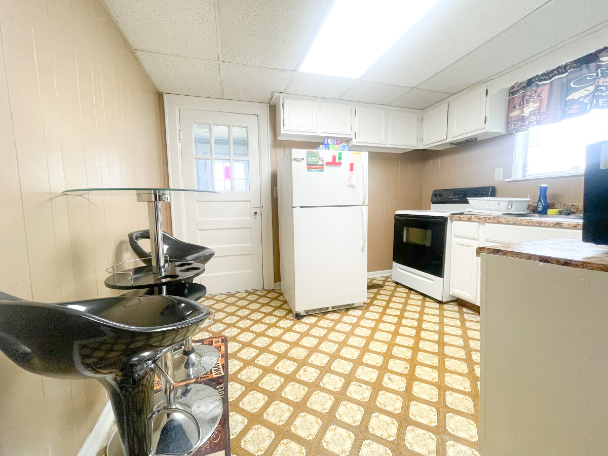 Quaint Home Near Charleston, WV - Photo 7