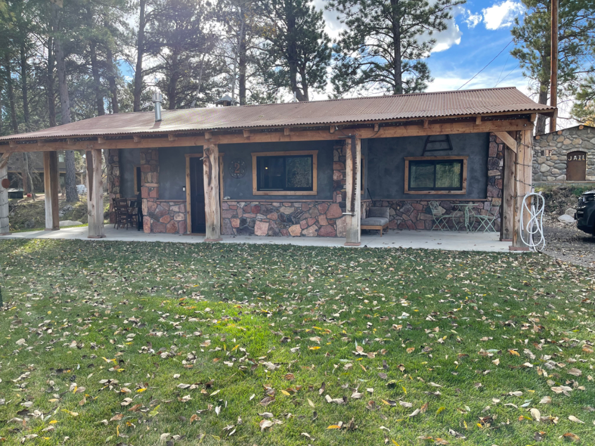 2 Bedroom, Between Sheridan and Buffalo - Photo 1