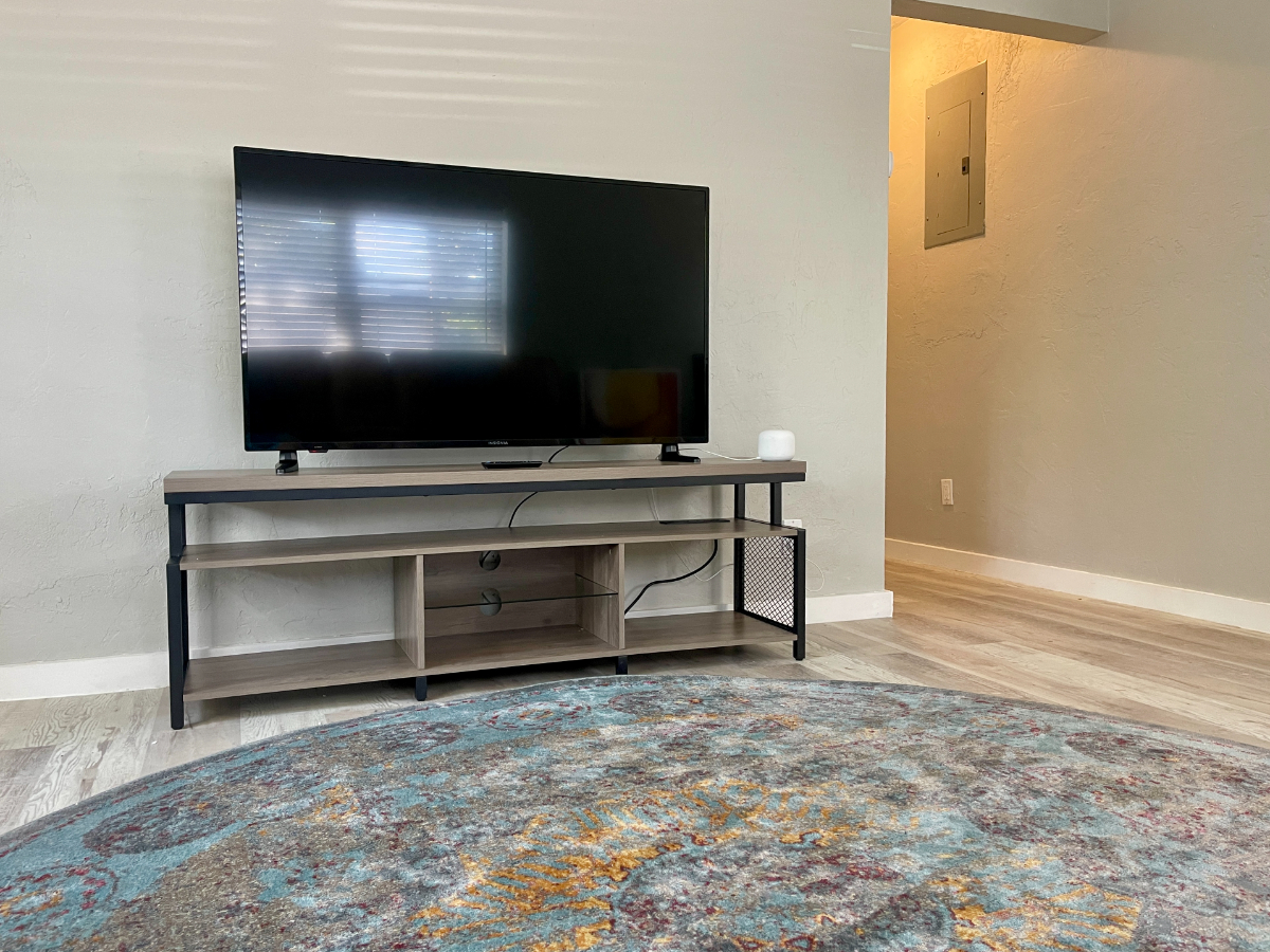 1/1 Duplex West (1101) - Photo 2