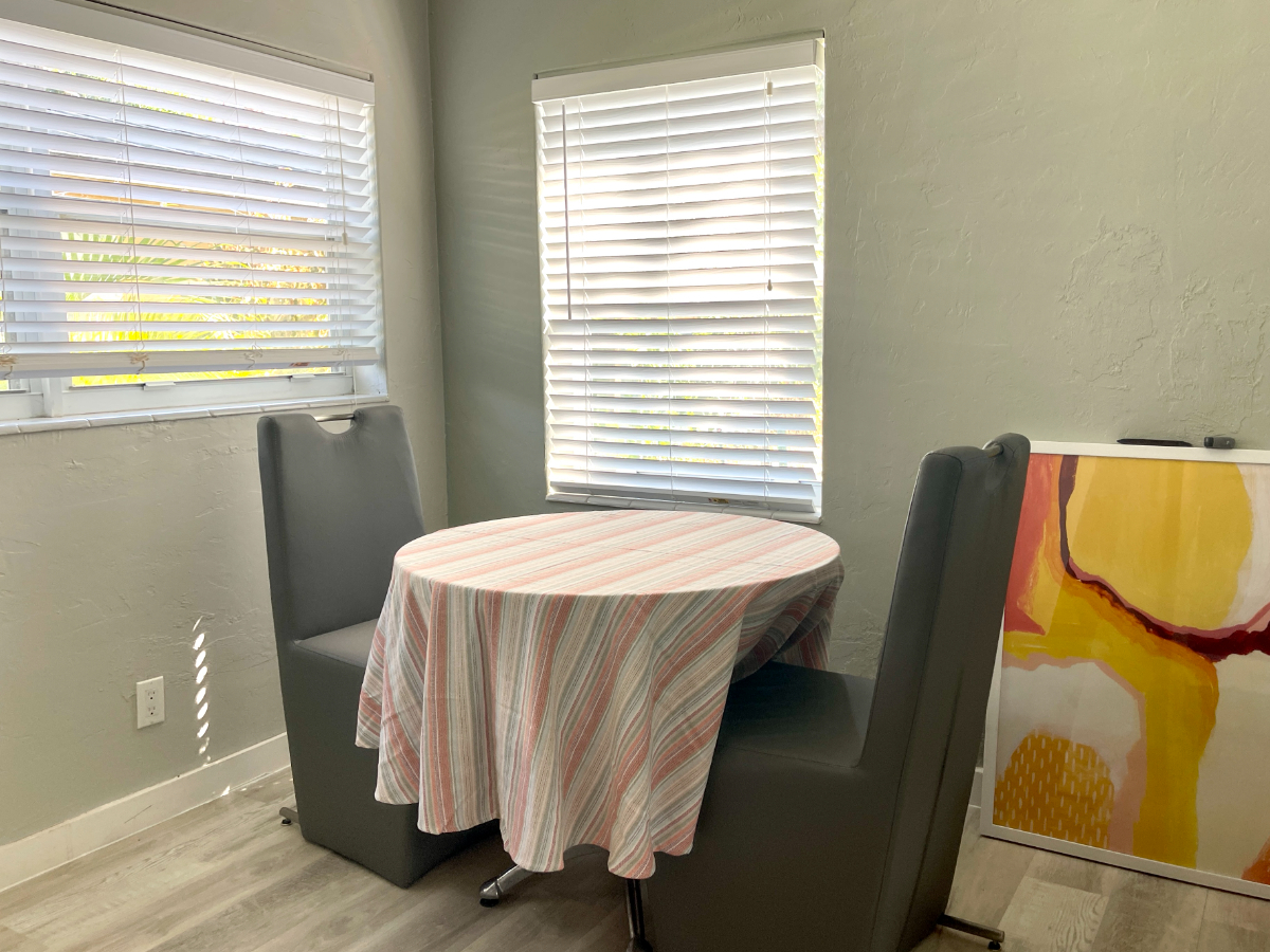 1/1 Duplex West (1101) - Photo 3