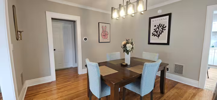 Furnished Upper Unit Apartment - Photo 3
