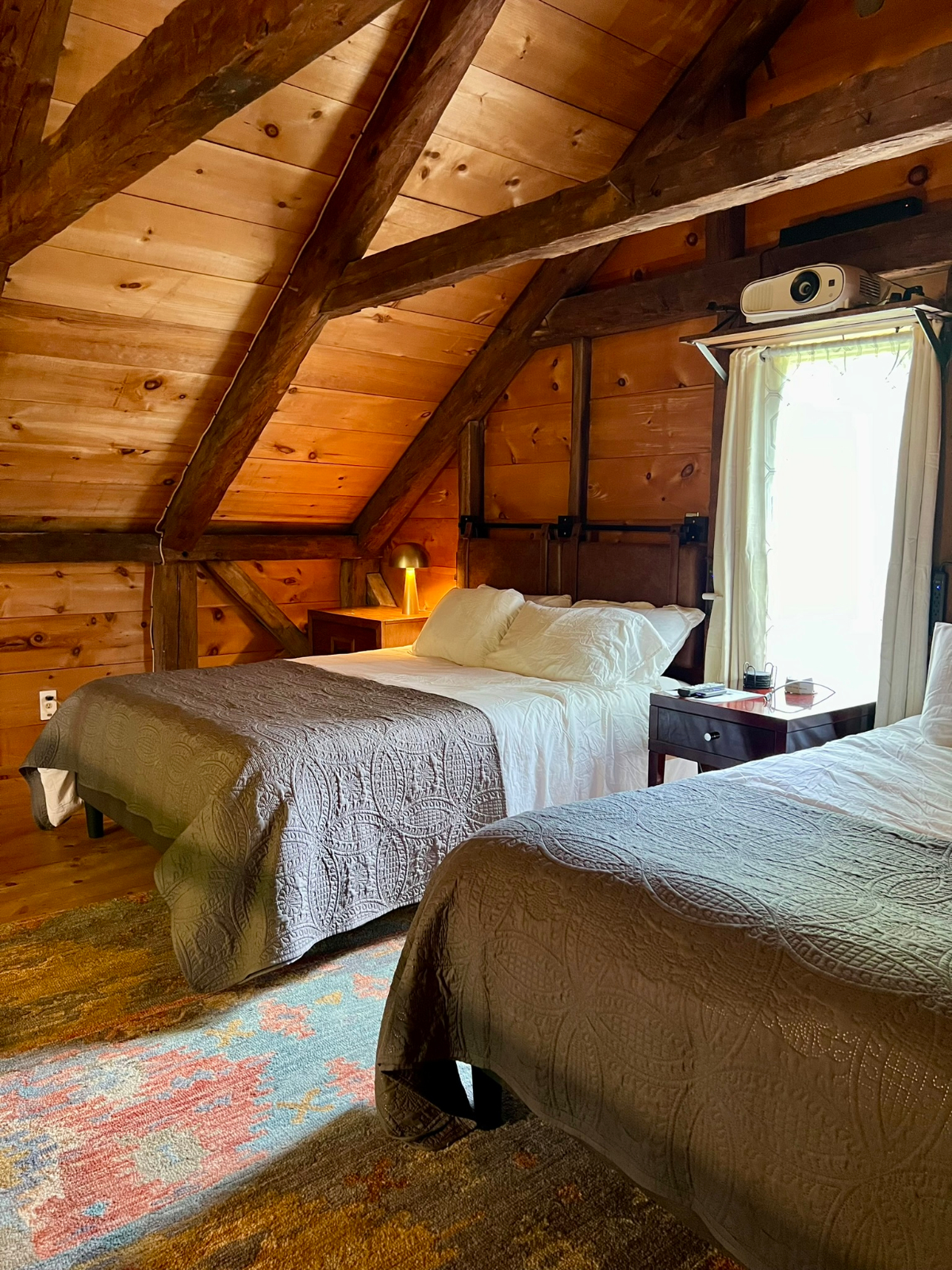 Spacious Historic Wooden Cabin - Photo 7
