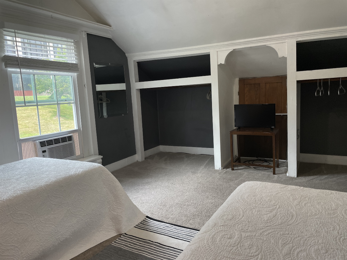 The Clinton House - Photo 9