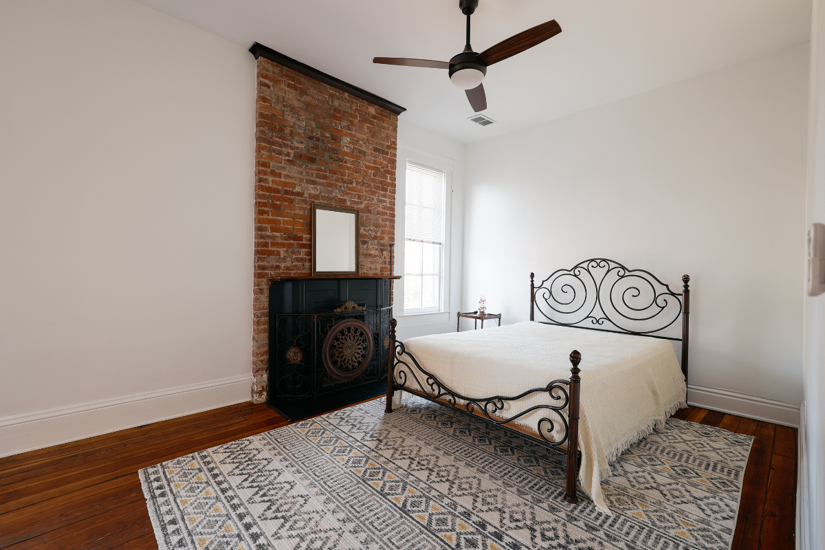 Fully Furnished Master Bedroom Near Hospitals