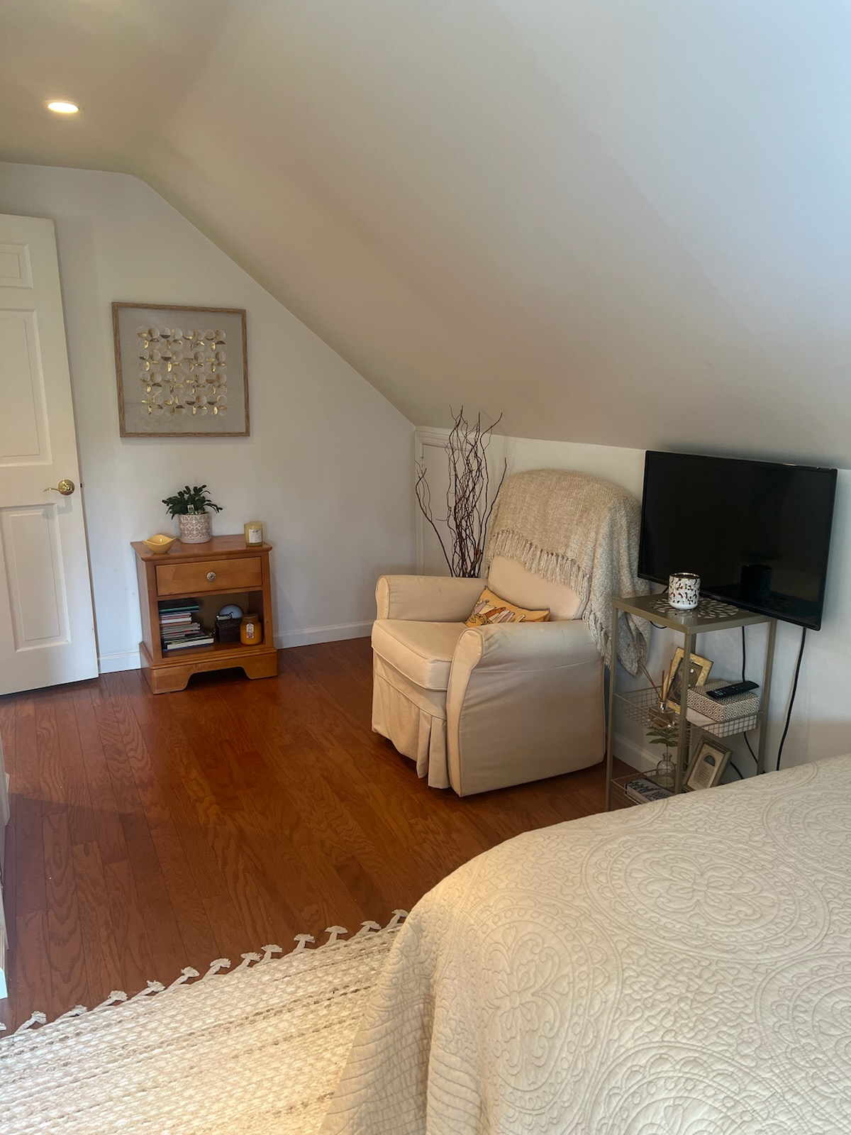 Charming Retreat - Beautiful Room & All Amenities in Wading River Haven - Photo 9