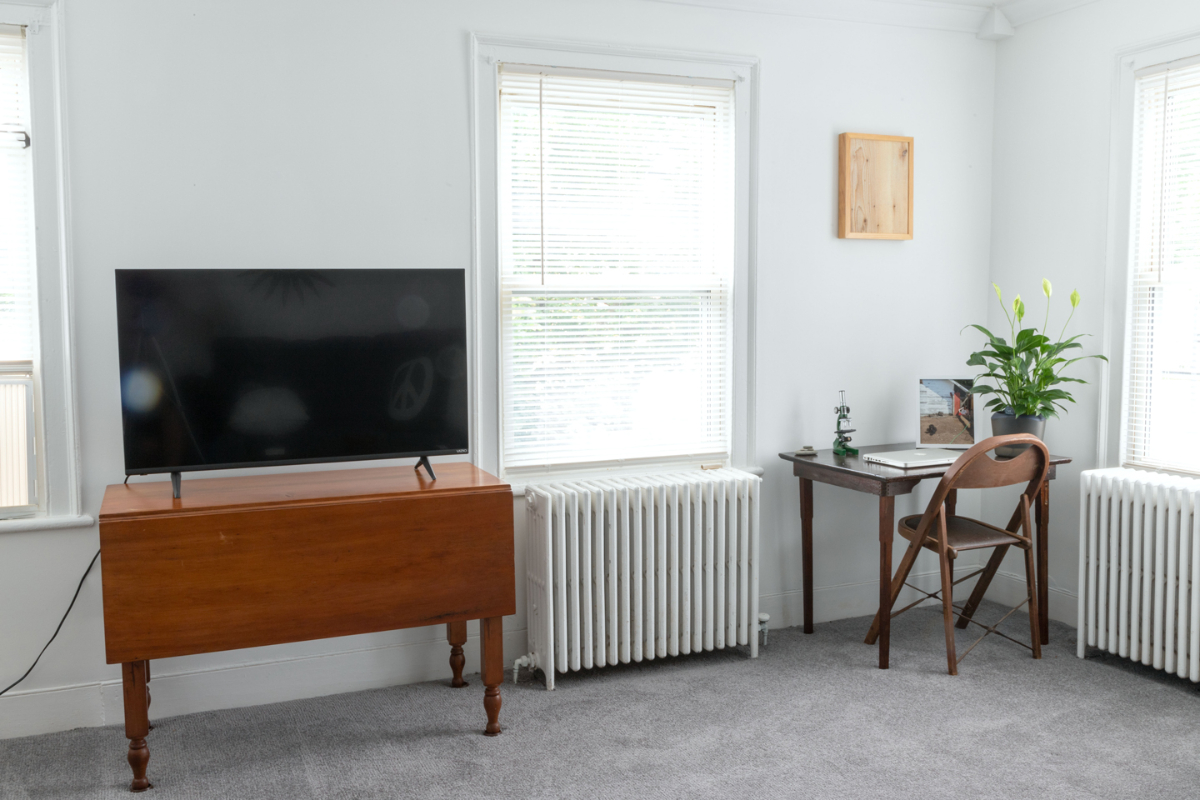 Newly Renovated 1bd Bedroom Apartment convenient to Glens Falls & Saratoga Springs - Photo 5