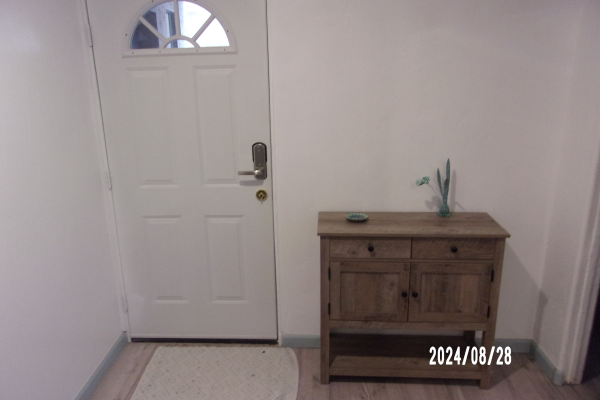 HILLSIDE OCEAN VIEW OLDTOWN VENTURA APARTMENT - Photo 3