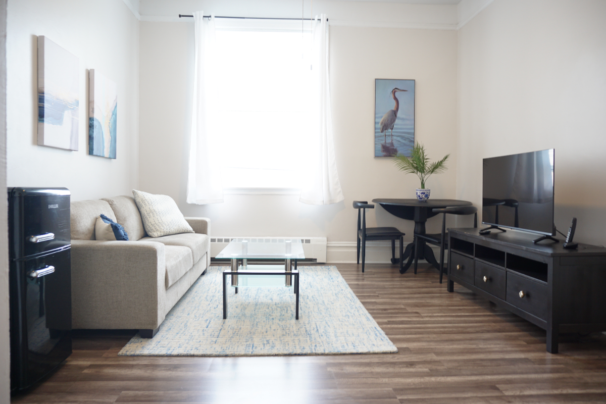 Lovely Furnished Suite 2 Blocks from CPMC