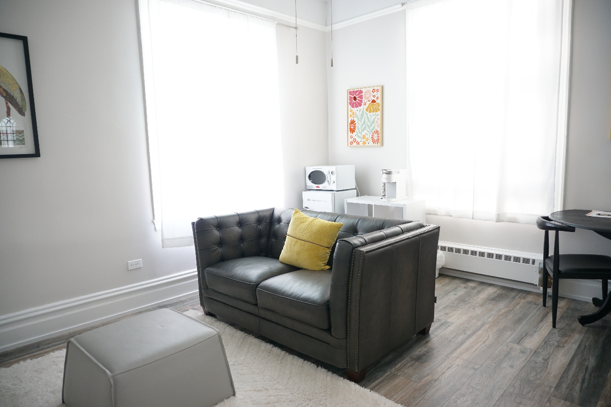 Wonderful Furnished Suite 2 Blocks from CPMC