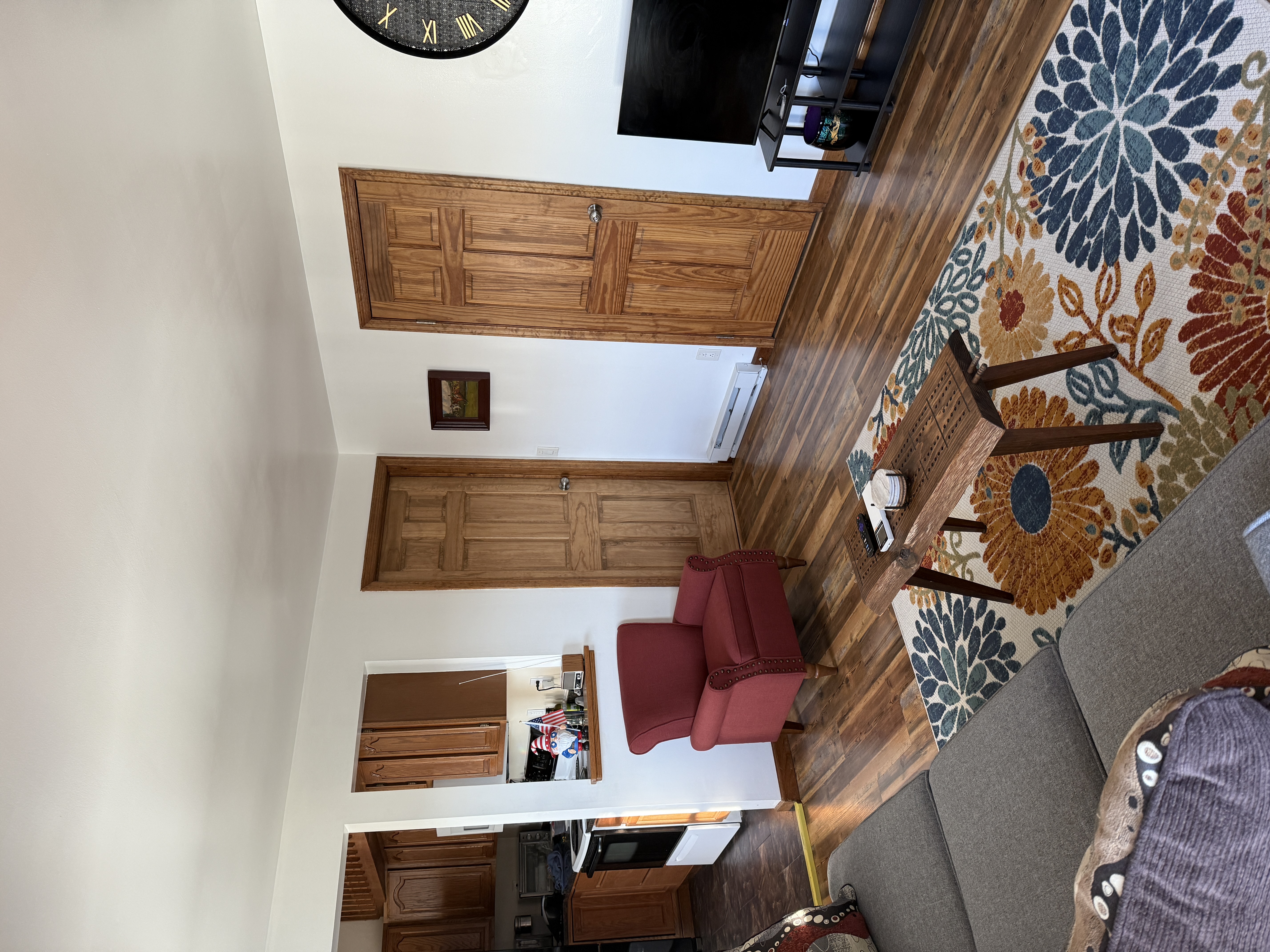 Newly Renovated Downtown Saratoga Apartment- 1/2 Block to Hospital - Photo 2