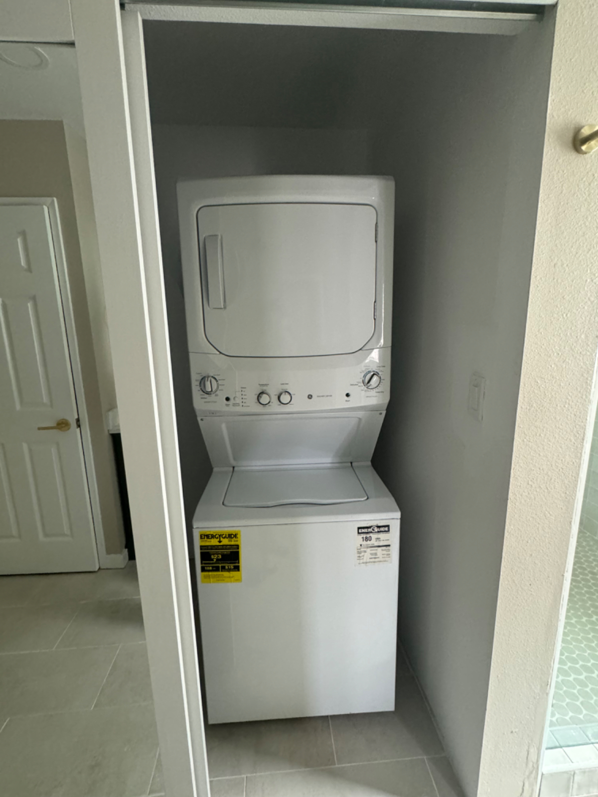 Beach Studio/Master Bath with W/D - Photo 4