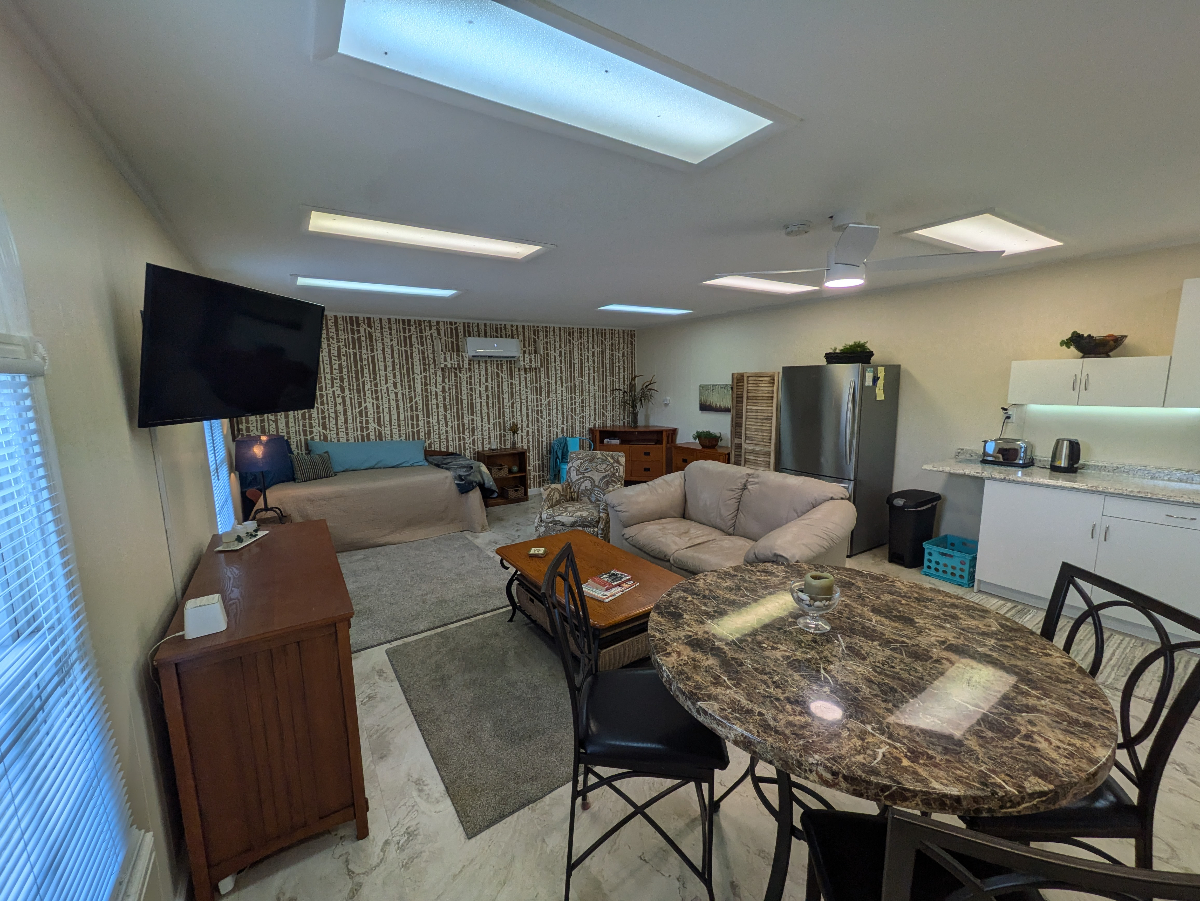 Detached Studio Apartment - Photo 3